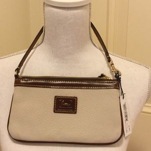 Dooney & Bourke Large Slim Wristlet